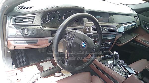 Photo 13 VIN: WBAKB4101BC630309 - BMW 740 LI 