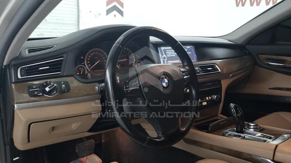 Photo 10 VIN: WBAKB4102AC422373 - BMW 740 LI 