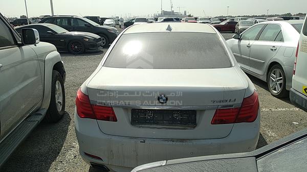 Photo 7 VIN: WBAKB4104CC922215 - BMW 740 LI 