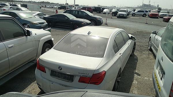 Photo 8 VIN: WBAKB4104CC922215 - BMW 740 LI 