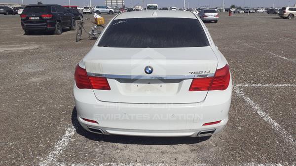 Photo 6 VIN: WBAKB41069CY45887 - BMW 740 LI 