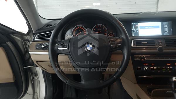 Photo 12 VIN: WBAKB4109AC422449 - BMW 740 IL 