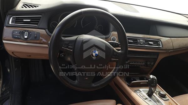 Photo 15 VIN: WBAKB4109AC426369 - BMW 740 LI 