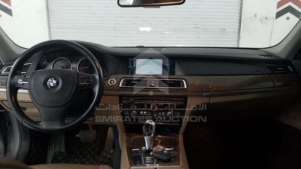 Photo 15 VIN: WBAKB410XBC629837 - BMW 740 LI 