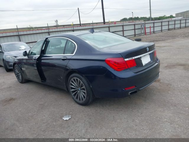 Photo 2 VIN: WBAKB4C50CC576592 - BMW 740LI 