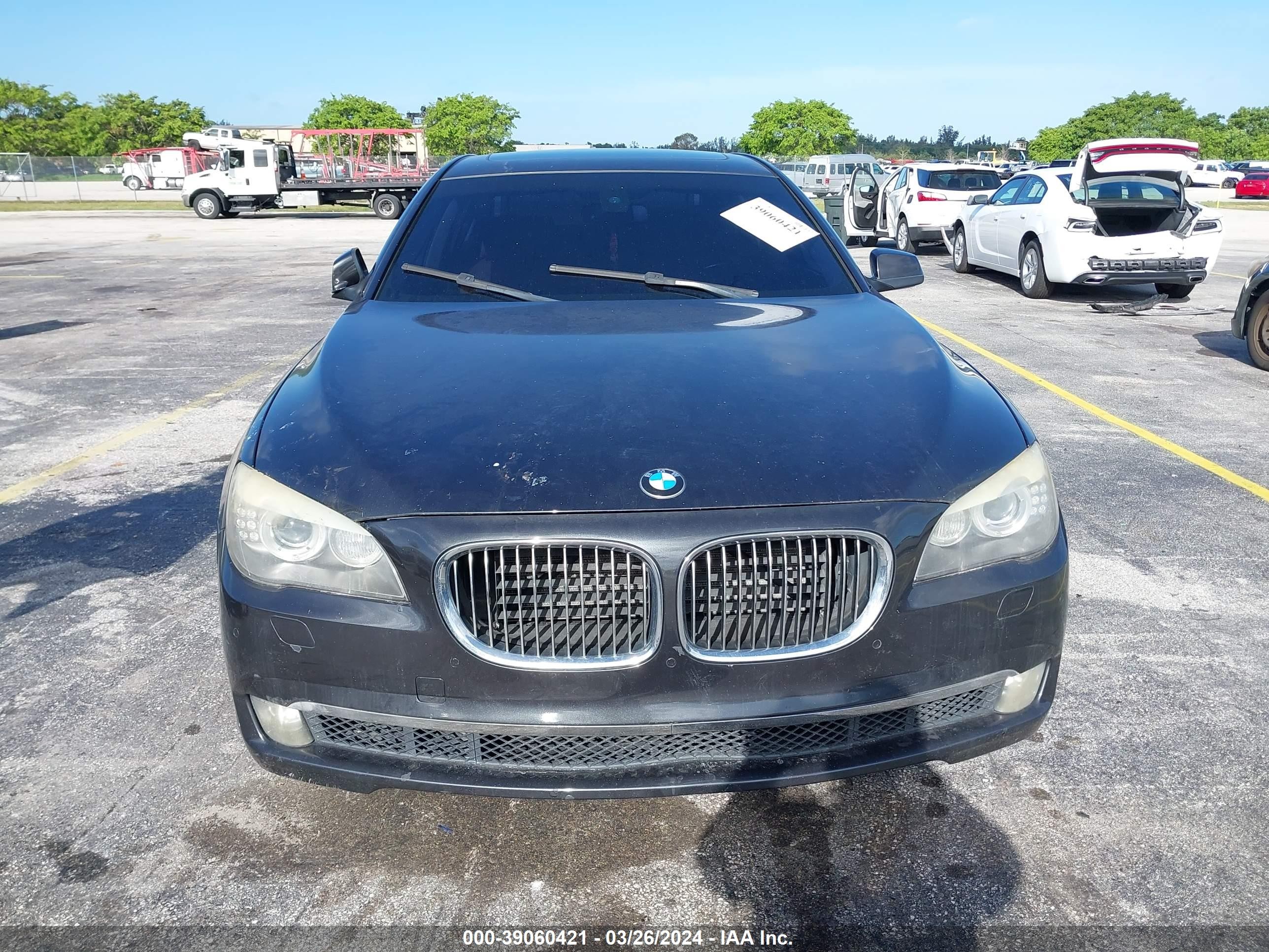 Photo 5 VIN: WBAKB4C51BC574123 - BMW 7ER 