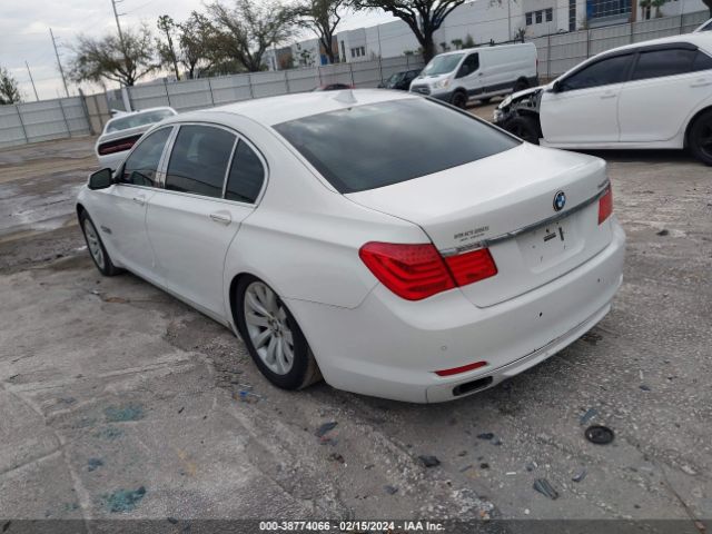 Photo 2 VIN: WBAKB4C52BC574387 - BMW 740LI 