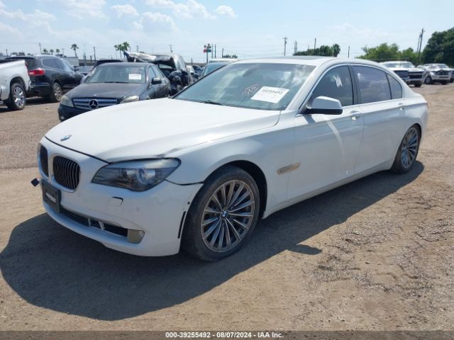 Photo 1 VIN: WBAKB4C55BC575033 - BMW 740 