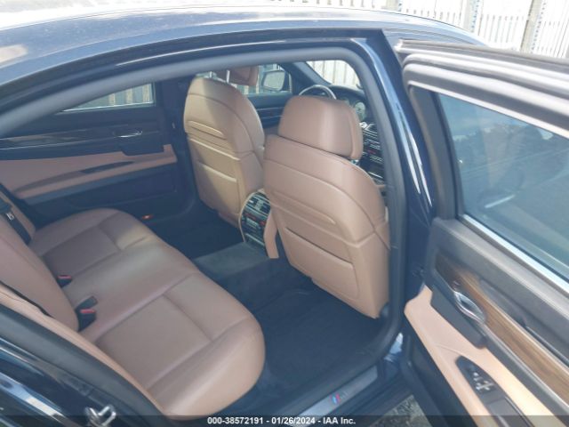 Photo 7 VIN: WBAKB4C56BC392661 - BMW 740LI 