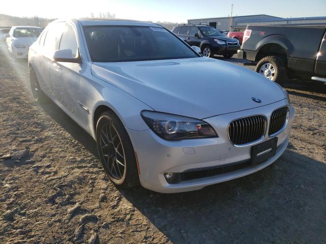 Photo 8 VIN: WBAKB4C57BC574773 - BMW 740 