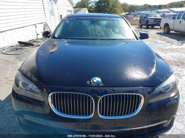 Photo 5 VIN: WBAKB4C58BC574488 - BMW 7 SERIES 