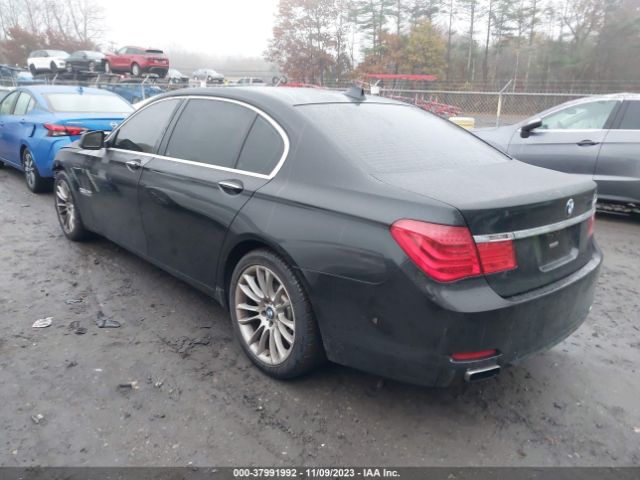 Photo 2 VIN: WBAKB4C58BC574703 - BMW 740LI 