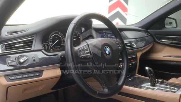 Photo 4 VIN: WBAKB8100BC345026 - BMW 750 