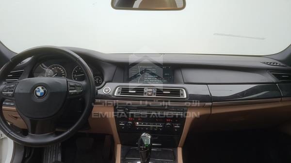 Photo 8 VIN: WBAKB8100BC345026 - BMW 750 