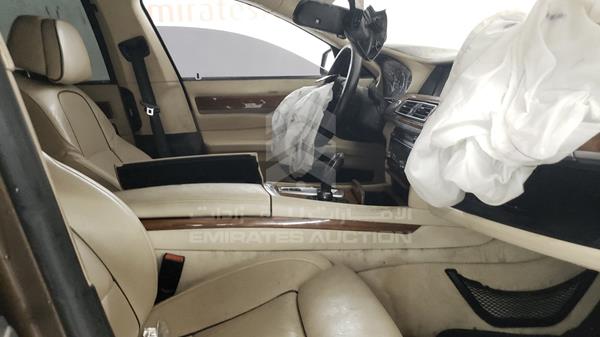 Photo 8 VIN: WBAKB8100CC346596 - BMW 750 