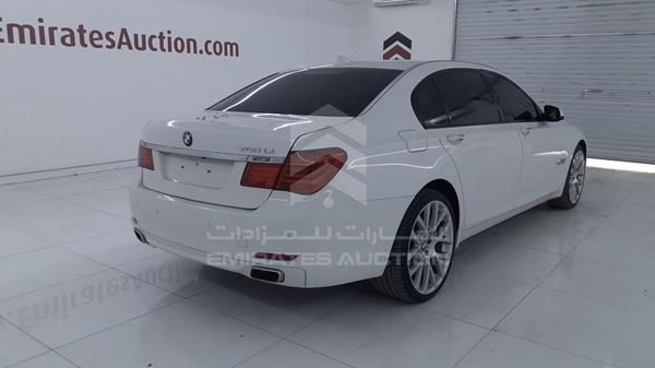 Photo 8 VIN: WBAKB81019CY53211 - BMW 750LI 