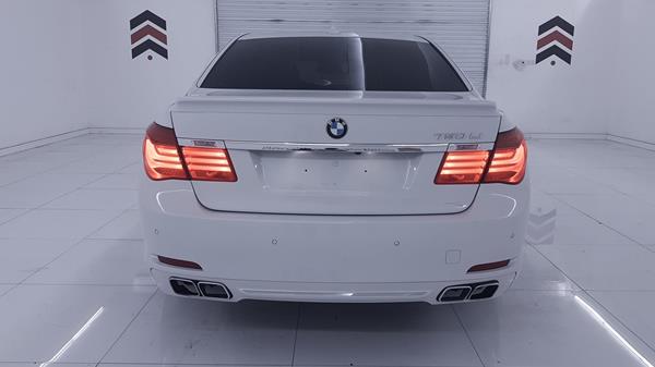 Photo 7 VIN: WBAKB8101AC342361 - BMW 750LI 