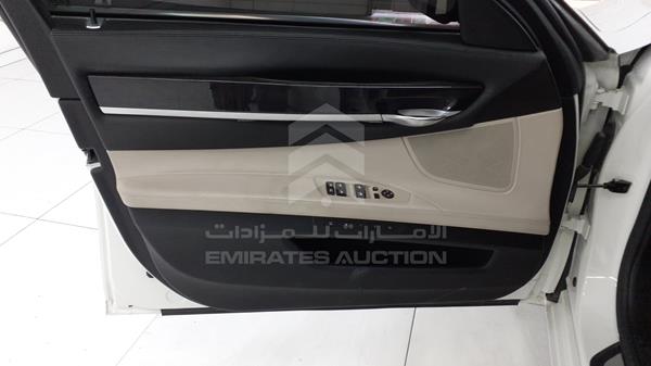 Photo 11 VIN: WBAKB81029CY51208 - BMW 750LI 