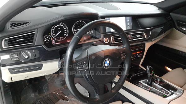 Photo 12 VIN: WBAKB81029CY51208 - BMW 750LI 