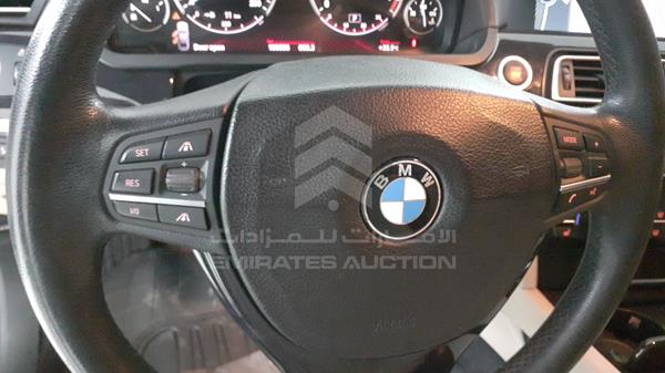 Photo 16 VIN: WBAKB81029CY51208 - BMW 750LI 