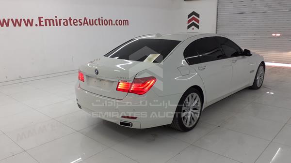 Photo 9 VIN: WBAKB81029CY51208 - BMW 750LI 