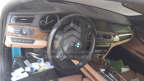 Photo 15 VIN: WBAKB8102BC344153 - BMW 750LI 