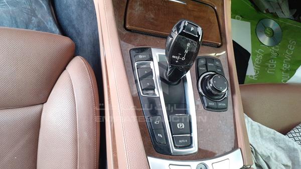 Photo 17 VIN: WBAKB8102BC344153 - BMW 750LI 