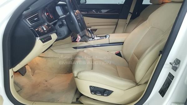 Photo 12 VIN: WBAKB8103AC343186 - BMW 750LI 