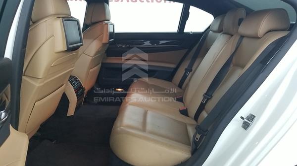 Photo 31 VIN: WBAKB8103AC343771 - BMW 750LI 