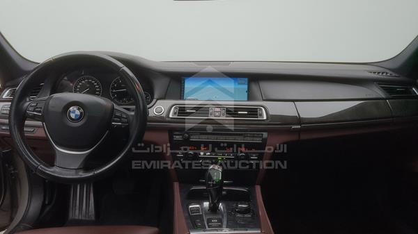 Photo 20 VIN: WBAKB8103BC344565 - BMW 750 