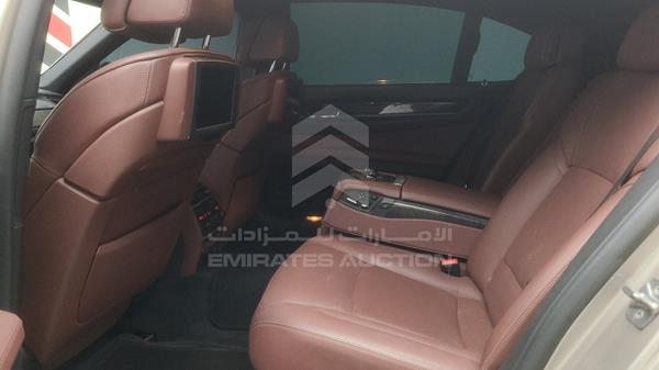 Photo 30 VIN: WBAKB8103BC344565 - BMW 750 