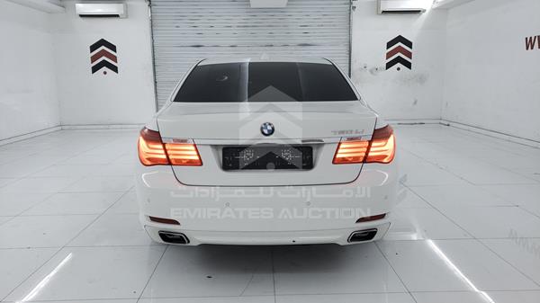 Photo 6 VIN: WBAKB81049CY52151 - BMW 750LI 