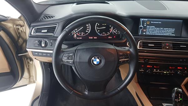 Photo 13 VIN: WBAKB8104AC342354 - BMW 750 