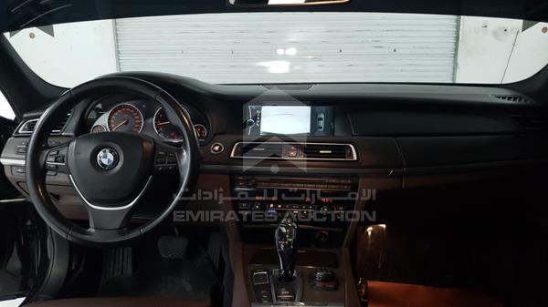 Photo 13 VIN: WBAKB8104BC345188 - BMW 750LI 