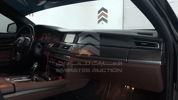 Photo 27 VIN: WBAKB8104BC345188 - BMW 750LI 