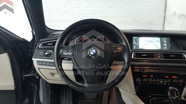 Photo 12 VIN: WBAKB81059CY53938 - BMW 750 