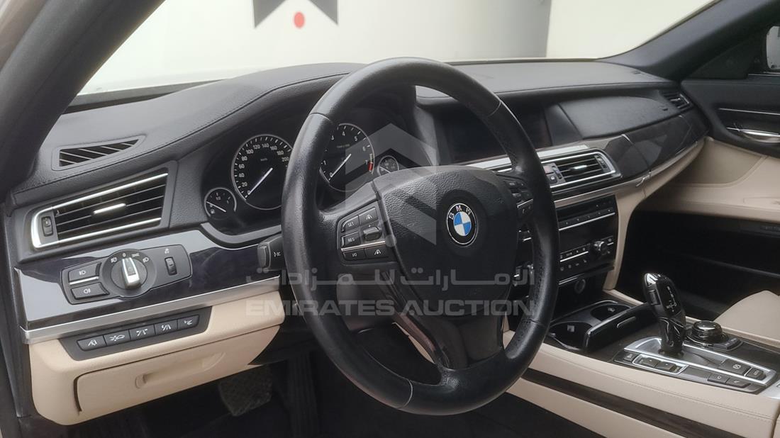 Photo 18 VIN: WBAKB8105BC345118 - BMW 750LI 