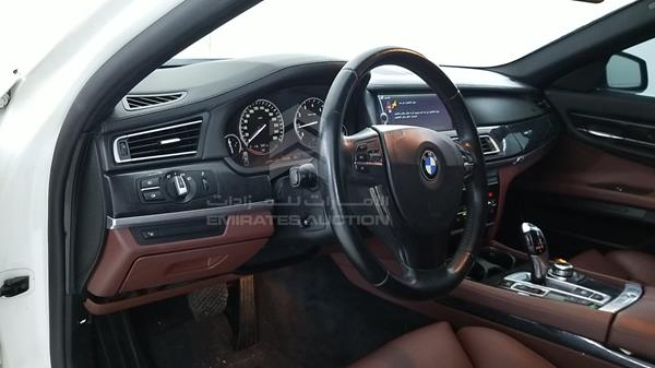 Photo 11 VIN: WBAKB8106BC344107 - BMW 745LI 