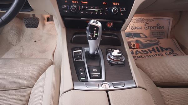 Photo 25 VIN: WBAKB8106BC344592 - BMW 750LI 