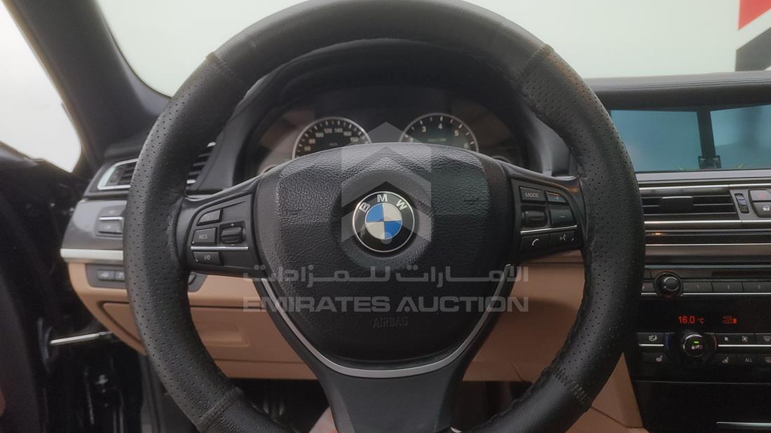 Photo 19 VIN: WBAKB8106BC345242 - BMW 750LI 