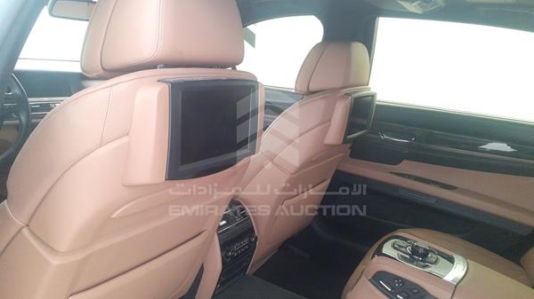 Photo 23 VIN: WBAKB8106BC345399 - BMW 750LI 