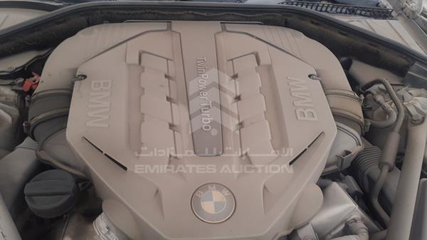 Photo 35 VIN: WBAKB8106BC345399 - BMW 750LI 