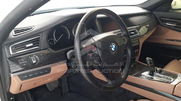 Photo 11 VIN: WBAKB8106BC345399 - BMW 750LI 