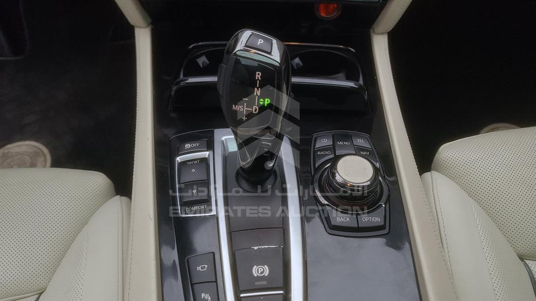 Photo 30 VIN: WBAKB8106CC346974 - BMW 750LI 