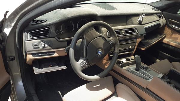 Photo 9 VIN: WBAKB81079CY50295 - BMW 750LI 