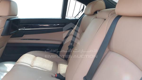 Photo 27 VIN: WBAKB8107AC342350 - BMW 750LI 