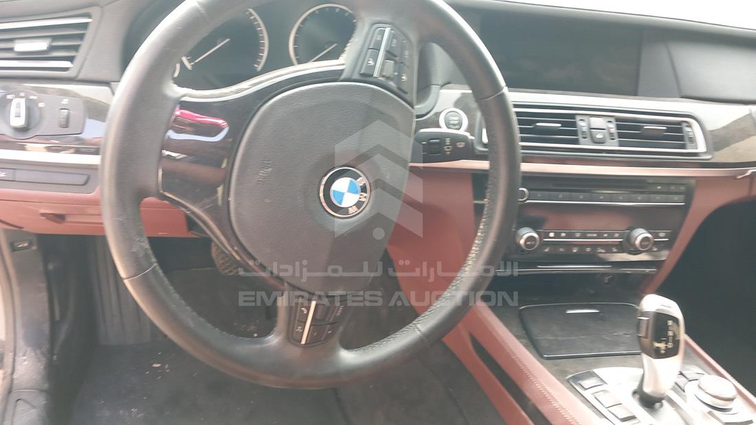 Photo 11 VIN: WBAKB8107BC344617 - BMW 750LI 