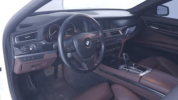 Photo 11 VIN: WBAKB8107BC345105 - BMW 750LI 