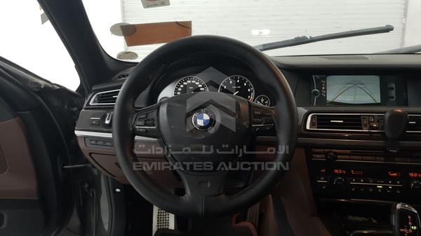 Photo 13 VIN: WBAKB8107CC347096 - BMW 750LI 