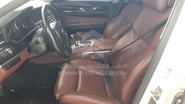 Photo 19 VIN: WBAKB8108CC346118 - BMW 750LI 